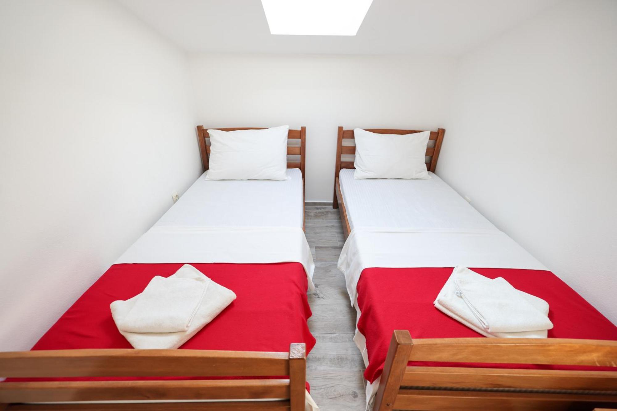 Rooms Malic 돈제페트레케인 객실 사진